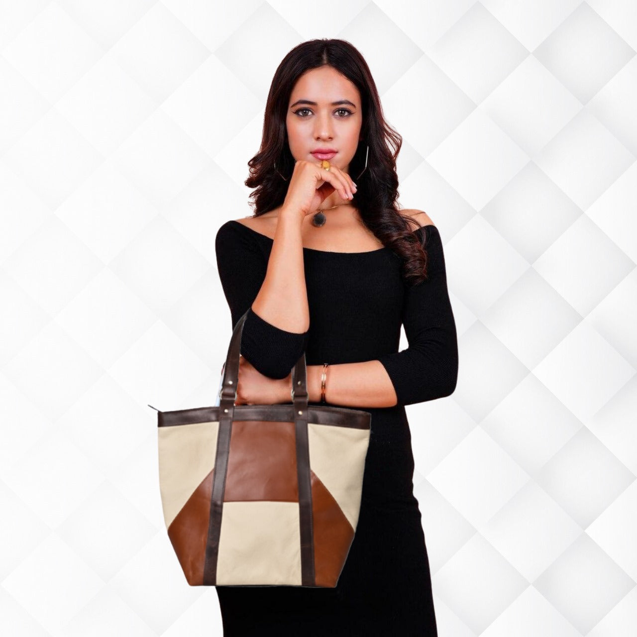 Sleek & Stylish Leather Tote Bag - Premium Quality, Elegant Design for Everyday Use and Versatile Style